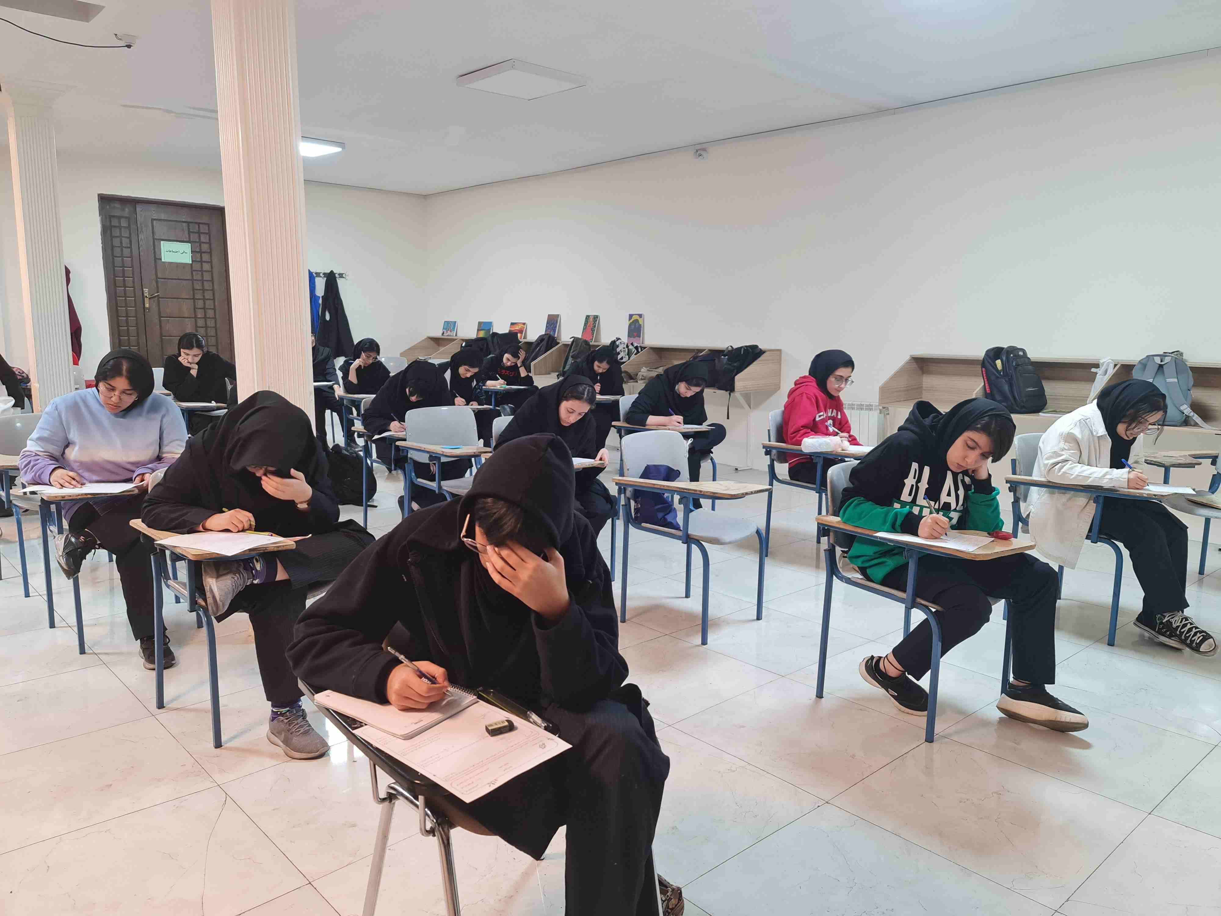 برگزاری آزمون های هفتگی